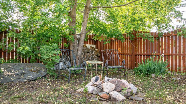 11 E White St, House other with 3 bedrooms, 2 bathrooms and null parking in Ely MN | Image 39