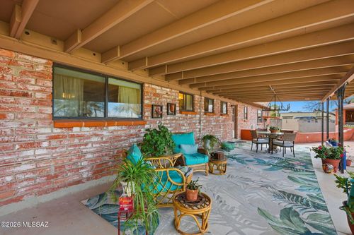 3121 N Conestoga Ave, Tucson, AZ, 85749-8847 | Card Image