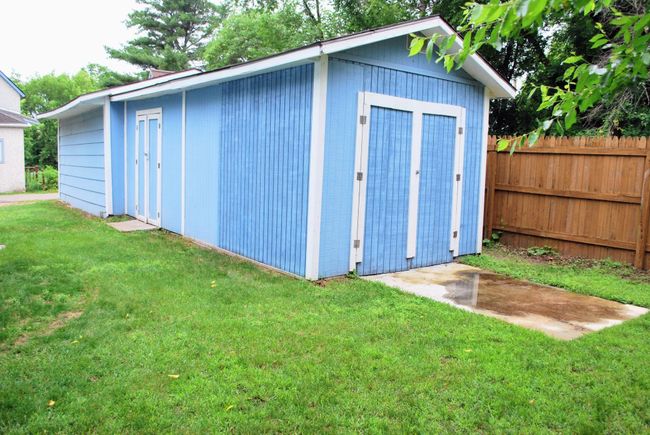 2 stall garage this is the newer addition end | Image 4
