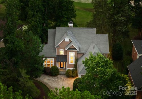 18832 Greyton Ln, Davidson, NC, 28036-7806 | Card Image
