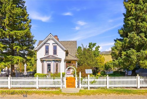 201 E Idaho St, Virginia City, MT, 59755-7758 | Card Image