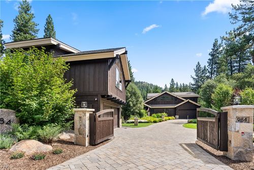 984 Sand Iron Dr, Incline Village, NV, 89451-8913 | Card Image