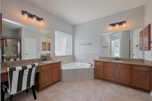 25218 Auburn Bend Dr, House other with 4 bedrooms, 4 bathrooms and 3 parking in Spring TX | Image 13
