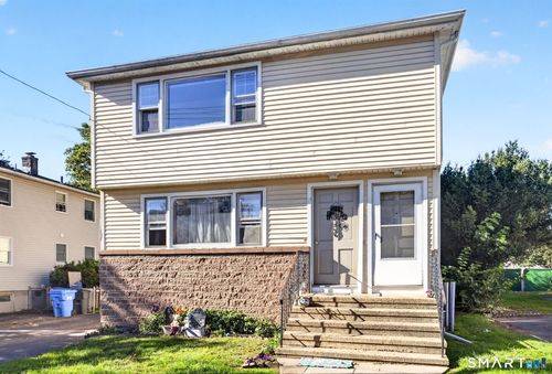 27 Manila Ave, Woodbridge, CT, 06525-2349 | Card Image