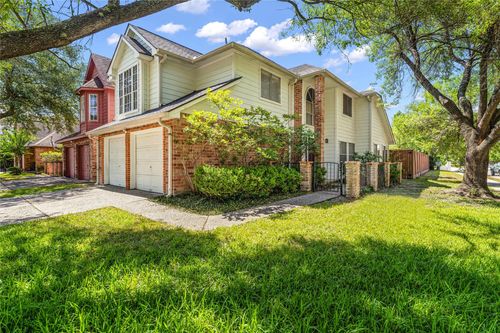 11831 Meadowchase Dr, Houston, TX, 77065-4958 | Card Image