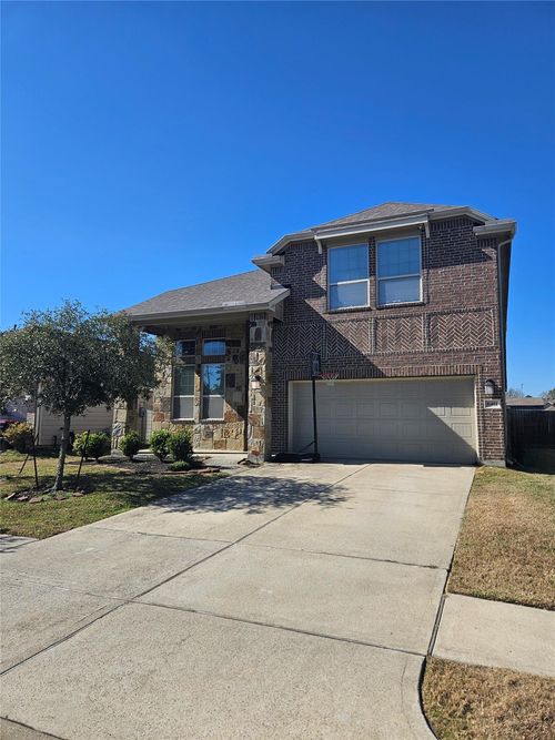 6411 Hunters Trace Lane, Baytown, TX, 77521 | Card Image
