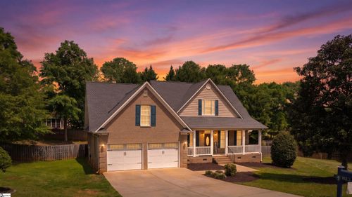 822 Tapestry Ct, Boiling Springs, SC, 29316-5650 | Card Image