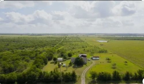 415 Holz Rd, Niederwald, TX, 78640-4158 | Card Image