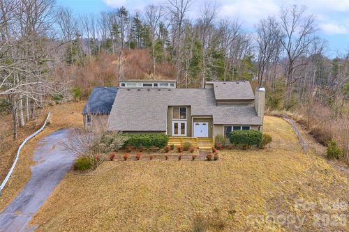 2025 Howard Gap Road, Hendersonville, NC, 28792 | Card Image