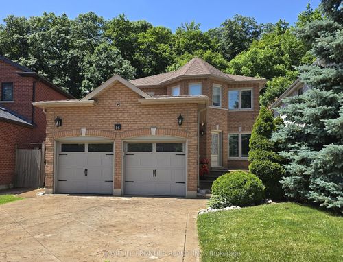 86 Larratt Lane, Richmond Hill, ON, L4C0E2 | Card Image