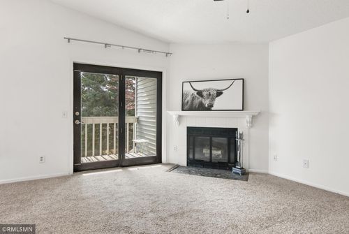 5329 Highpointe Ter, Bloomington, MN, 55437-1973 | Card Image