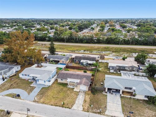 7810 Birchwood Dr, PORT RICHEY, FL, 34668-2264 | Card Image