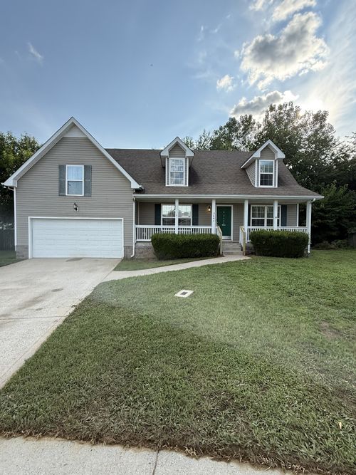 3644 Naples Ct S, Clarksville, TN, 37040 | Card Image