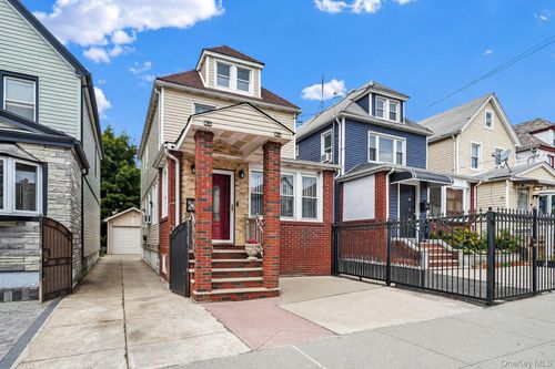 88-44 202nd St, Jamaica, NY, 11423 | Card Image