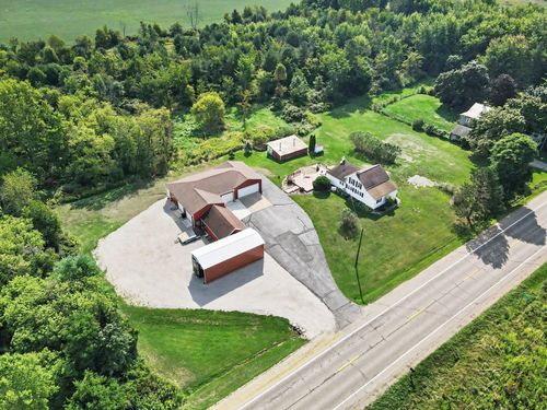 8715 S M 37 Hwy, Hastings, MI, 49058-9323 | Card Image