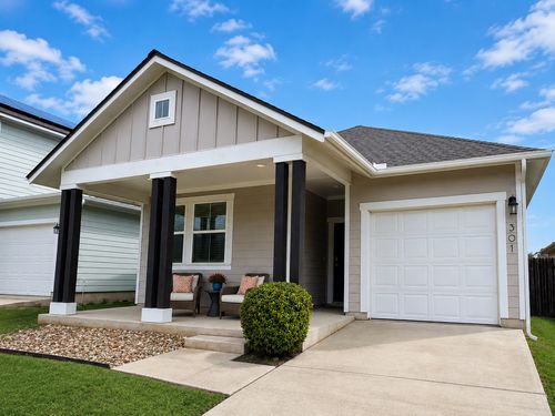 301 La Escalera Dr, Leander, TX, 78641-4134 | Card Image