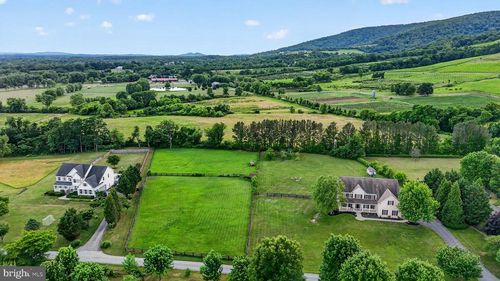 18616 Foggy Bottom Rd, BLUEMONT, VA, 20135-1848 | Card Image