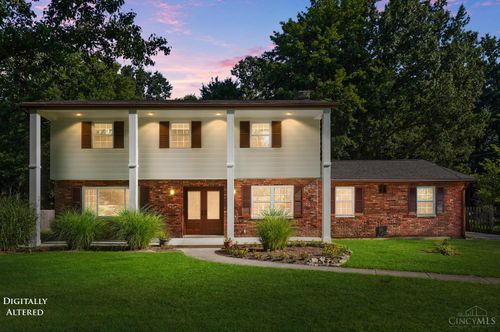 9022 Foxhunter Ln, Cincinnati, OH, 45242-4606 | Card Image