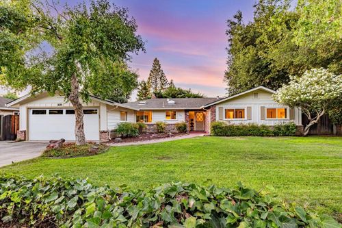 1635 Morton Ave, Los Altos, CA, 94024-6224 | Card Image