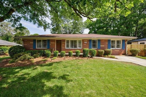 3060 Wilson Rd, Decatur, GA, 30033-1639 | Card Image