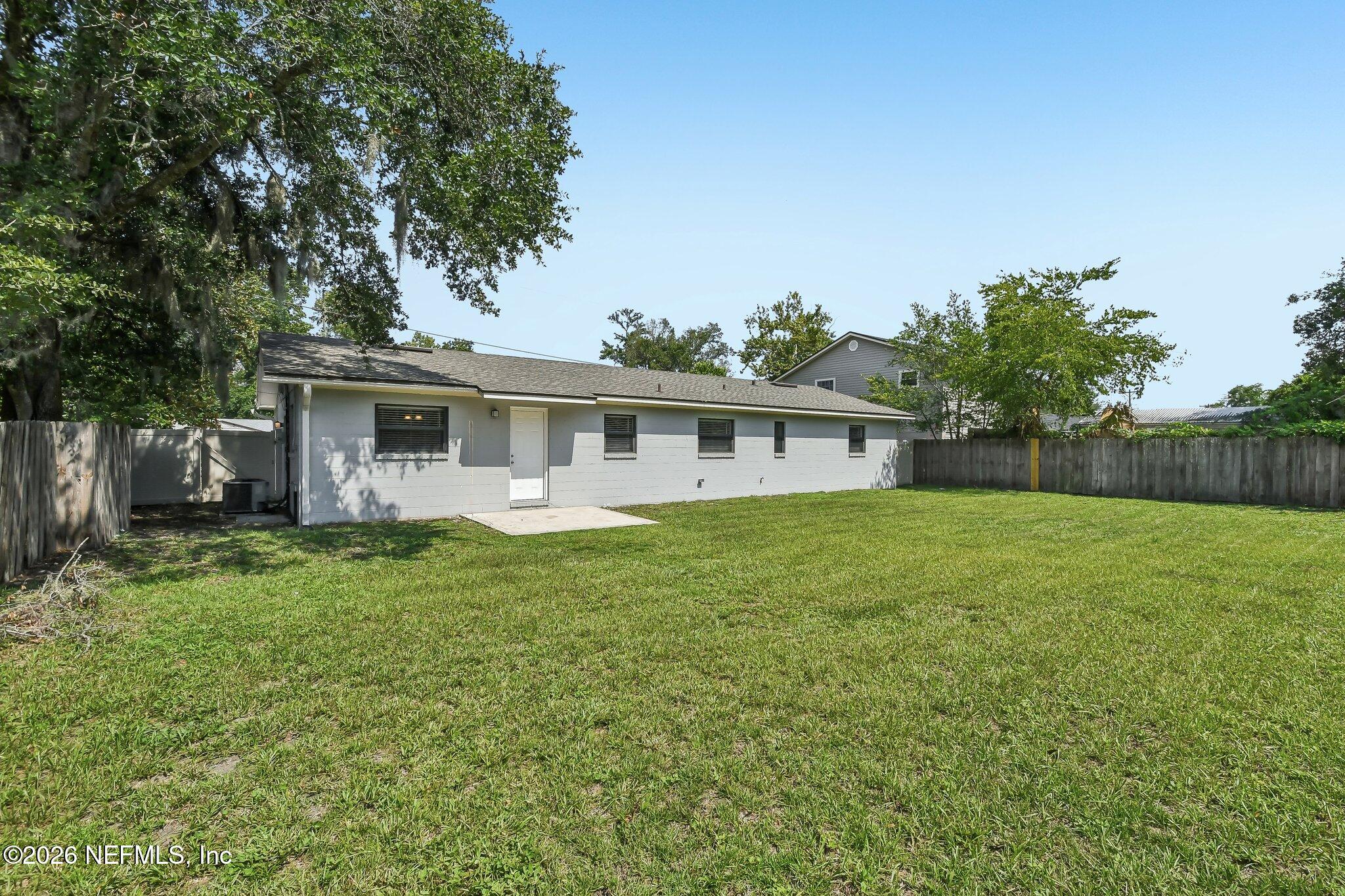 Residential in Orange Park 3