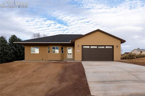 263 W Laurue Ln, Pueblo West, CO, 81007-2611 | Card Image