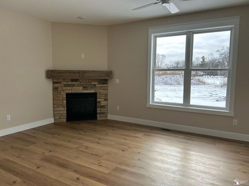 4079 Casey Dr, Lambertville, MI, 48144-9397 | Card Image