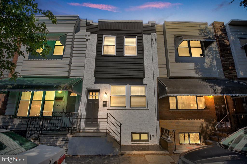 Hutchinson St, Philadelphia, PA 19148