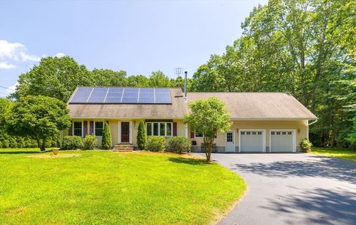 73 Haggerty Rd, Charlton, MA, 01507-6527 | Card Image