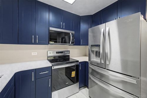 12c-605 S Alton Way, Denver, CO, 80247-1739 | Card Image