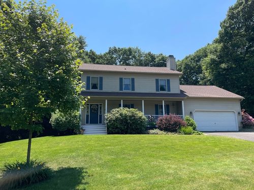 1 Chestnut Dr, Belchertown, MA, 01007-9256 | Card Image