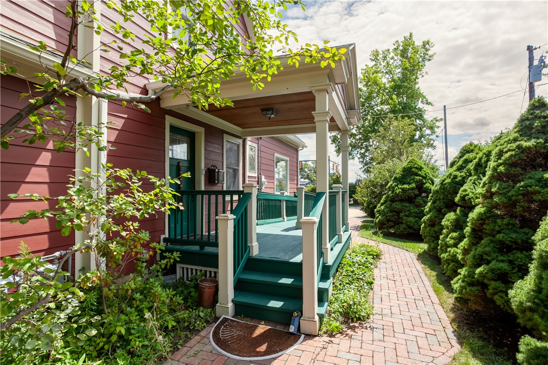 Commercial Lease in Irondequoit
