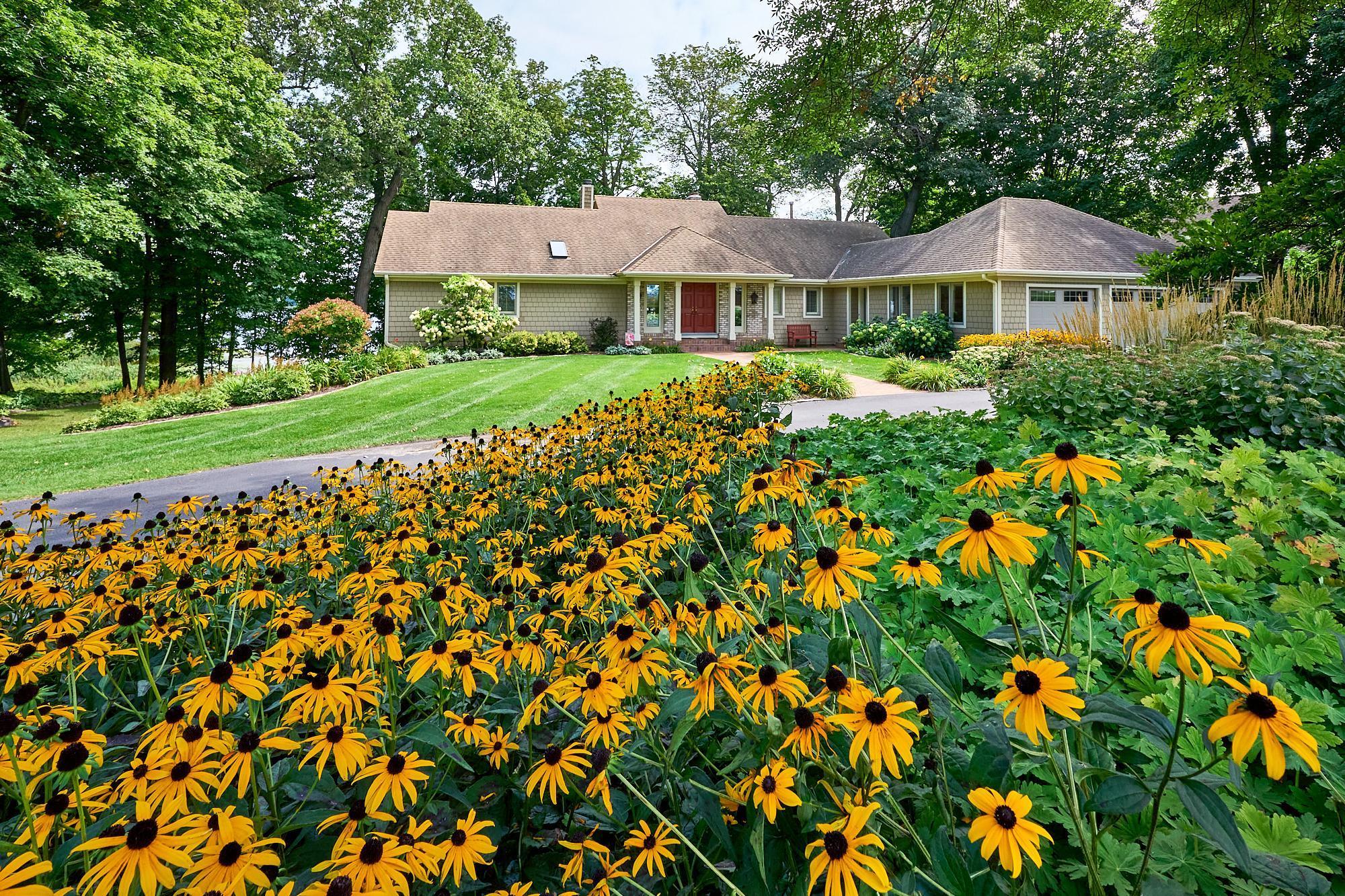 Casco Point Rd, Wayzata, MN 55391