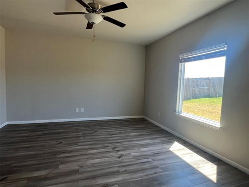 2413 Scarlet Ln, El Reno, OK, 73036-4270 | Card Image