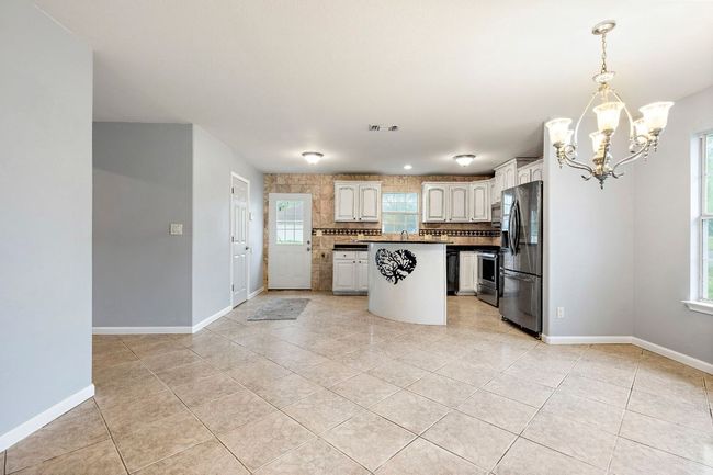 176 Cripple Crk, House other with 4 bedrooms, 3 bathrooms and 12 parking in Cedar Creek TX | Image 11