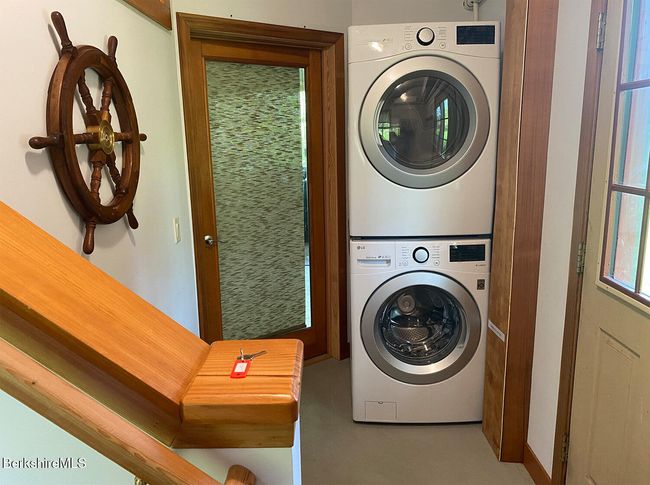 29 N Egremont Rd, Condo with 0 bedrooms, 1 bathrooms and 1 parking in Great Barrington MA | Image 8
