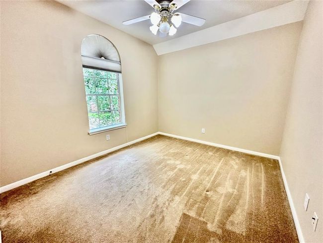 2716 W Oaks Cir E, House other with 4 bedrooms, 4 bathrooms and 2 parking in Pearland TX | Image 29