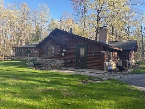 773 14 Mile Road, Marion, MI, 49665 | Card Image