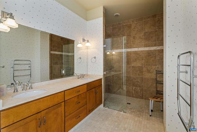APT-5A - 112 5 Th St Se, Condo with 2 bedrooms, 3 bathrooms and null parking in CHARLOTTESVILLE VA | Image 27