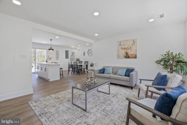 2475 W Denneys Rd, House other with 4 bedrooms, 2 bathrooms and null parking in DOVER DE | Image 4