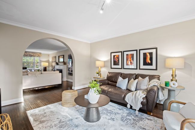 14 Lawnhurst Blvd, House other with 5 bedrooms, 3 bathrooms and 2 parking in Toronto ON | Image 10