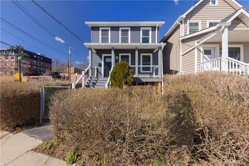284 High Ave, Nyack, NY, 10960-2407 | Card Image