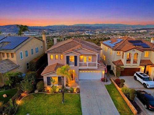 925 Bridgeport Ct, San Marcos, CA, 92078-1392 | Card Image