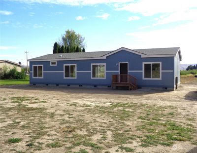 6 Summerwind Road, House other with 3 bedrooms, 1 bathrooms and null parking in Omak WA | Image 1