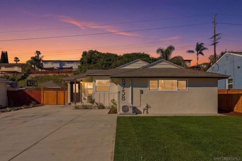8758 Dallas St, La Mesa, CA, 91942 | Card Image