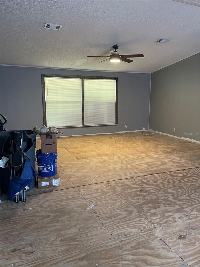 1590 Candleberry St, House other with 3 bedrooms, 2 bathrooms and null parking in BUNNELL FL | Image 9