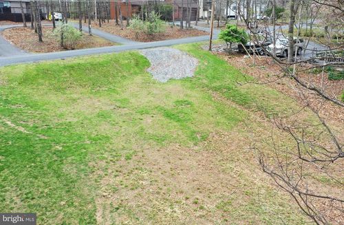 130 Dogwood Dr, CROSS JUNCTION, VA, 22625-2501 | Card Image