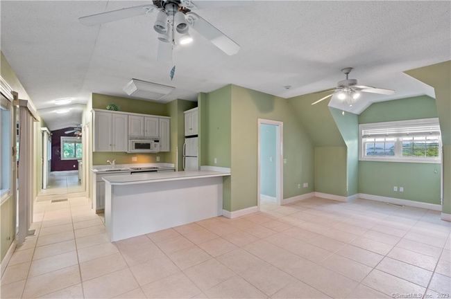971 N Farms Rd, House other with 3 bedrooms, 2 bathrooms and null parking in Wallingford CT | Image 32