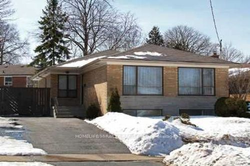 16 Millmere Dr, Scarborough, ON, M1G2B1 | Card Image