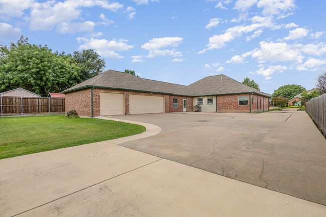 503 Northgate Dr, House other with 3 bedrooms, 3 bathrooms and null parking in Waxahachie TX | Image 32